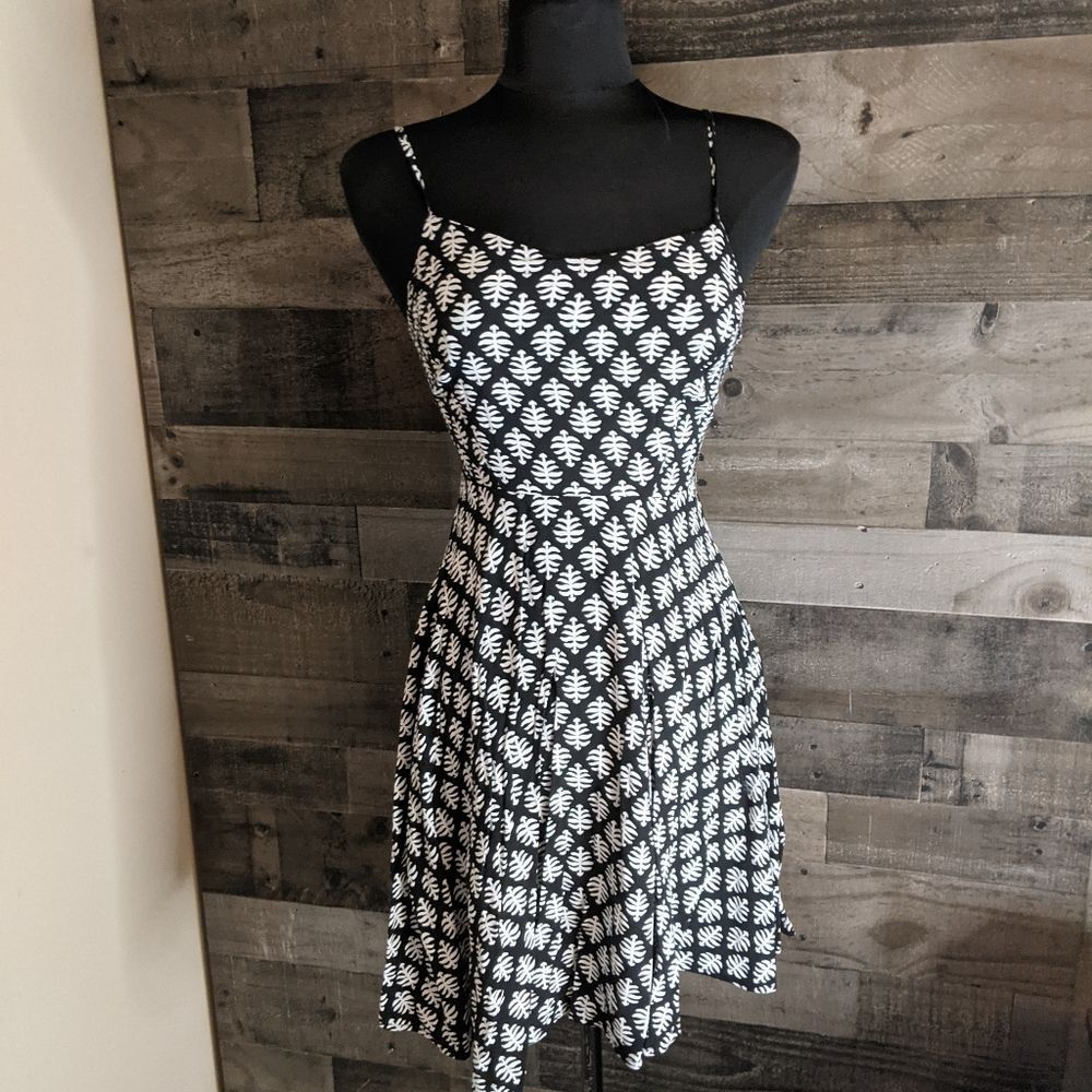 Old Navy Black Sundress XS